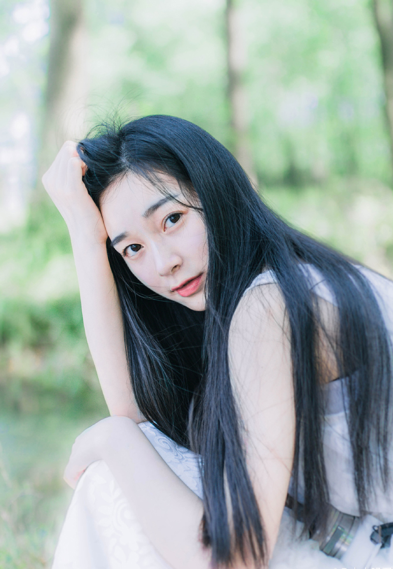 我想要对你说出我要说的最深的话语，我不敢，我怕你取笑。